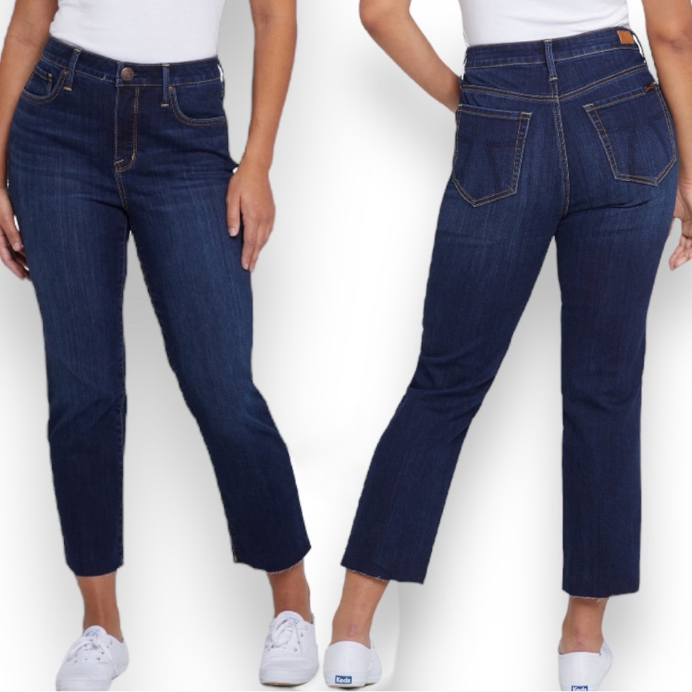 Seven7 Size 6 Dark Wash Tower Straight Crop Frayed Hem Stretch Jean